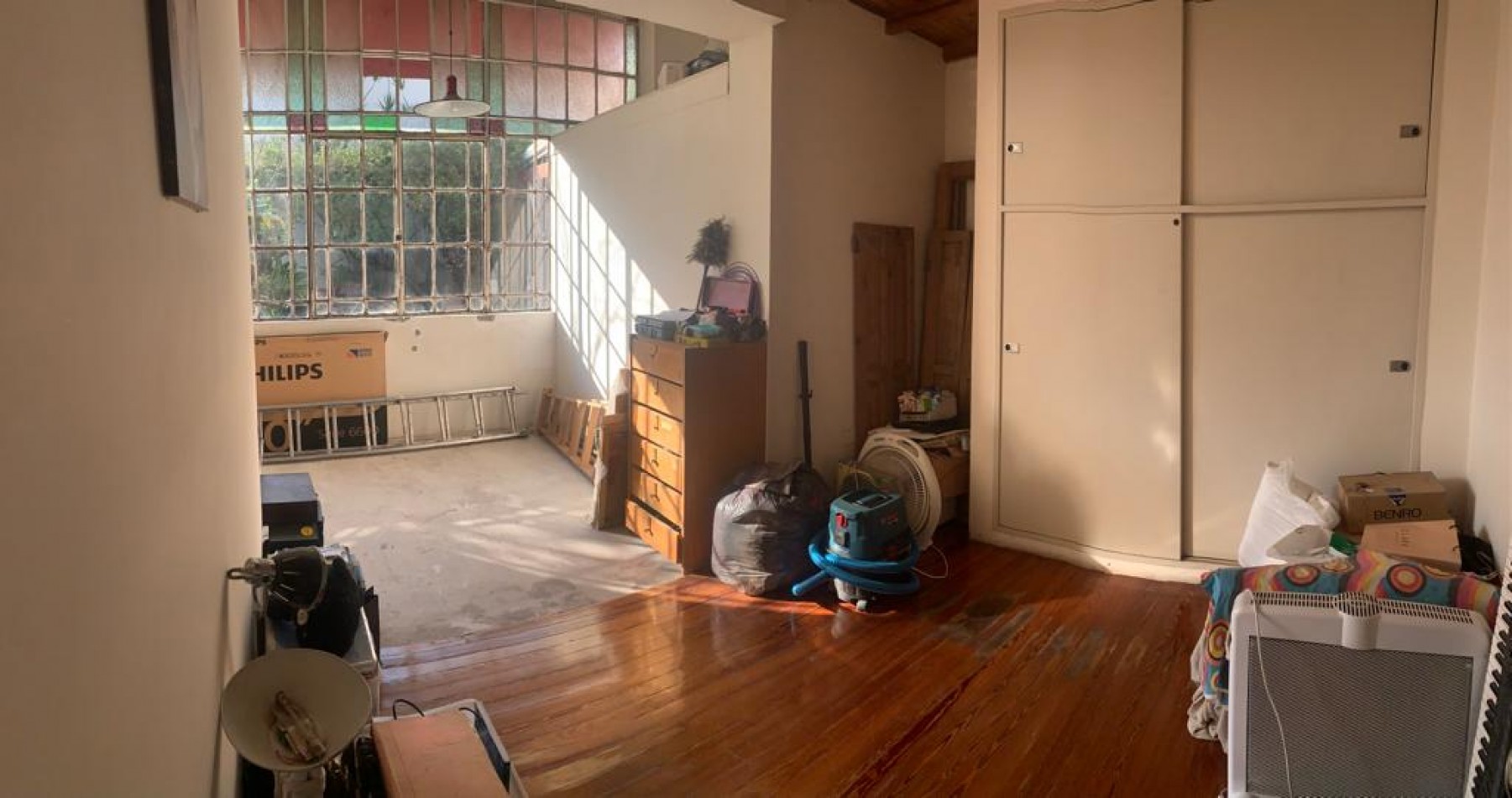 CASA 5 AMB CON 4 DORMITORIOS, 3 BAÑOS,  GARAGE PARA 2 AUTOS
