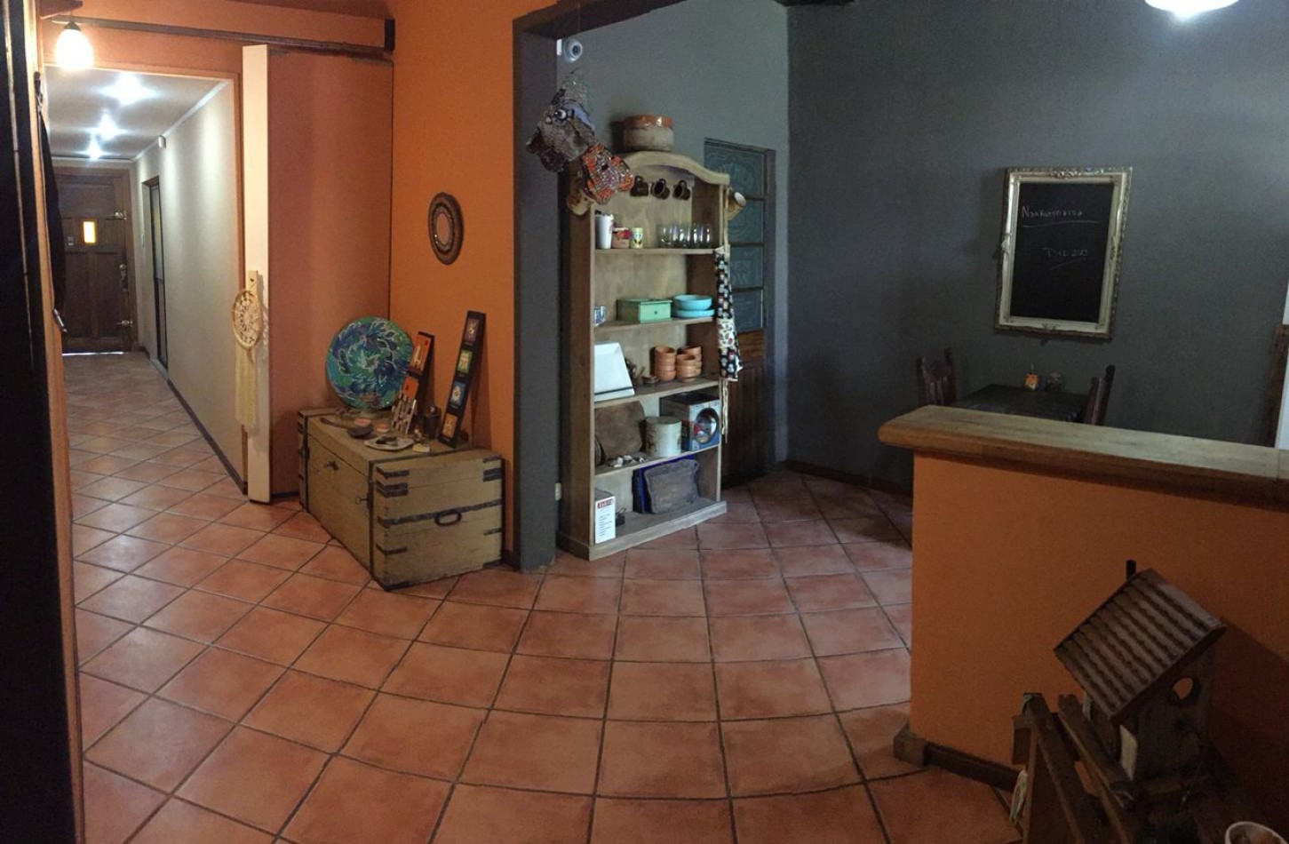 CASA 7 AMB CON COCHERA, PARQUE CON PILETA Y QUINCHO C/PARRILLA REF: 769