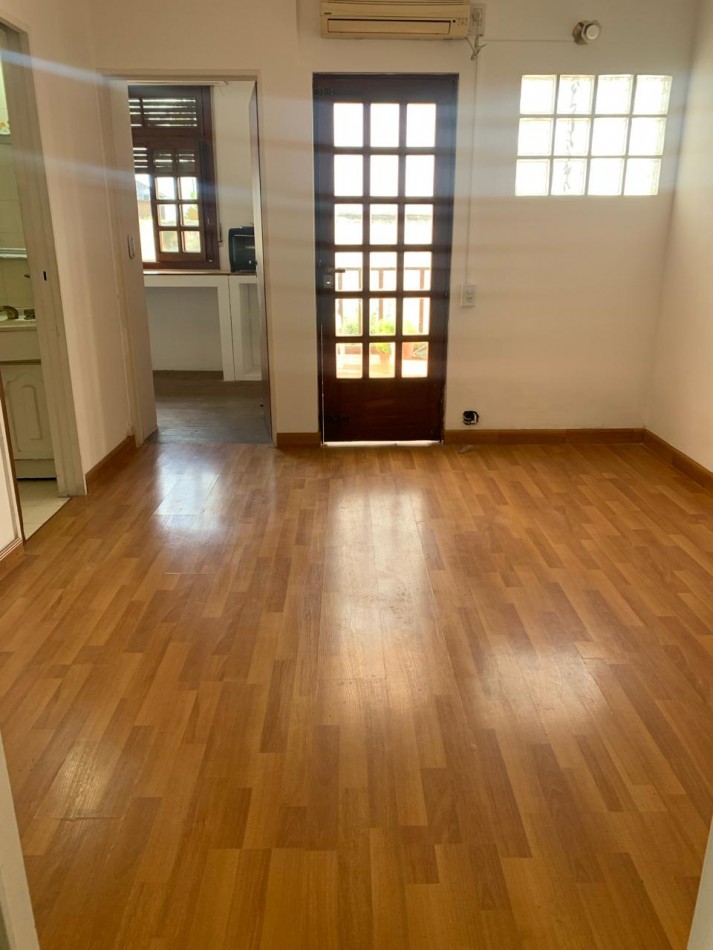 PH 4 AMB PLANTA ALTA AL FRENTE CON PATIO-TERRAZA "SIN EXPENSAS"