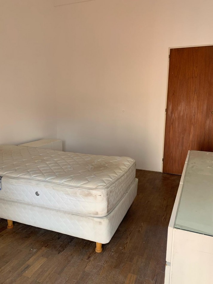 PH 4 AMB PLANTA ALTA AL FRENTE CON PATIO-TERRAZA "SIN EXPENSAS"