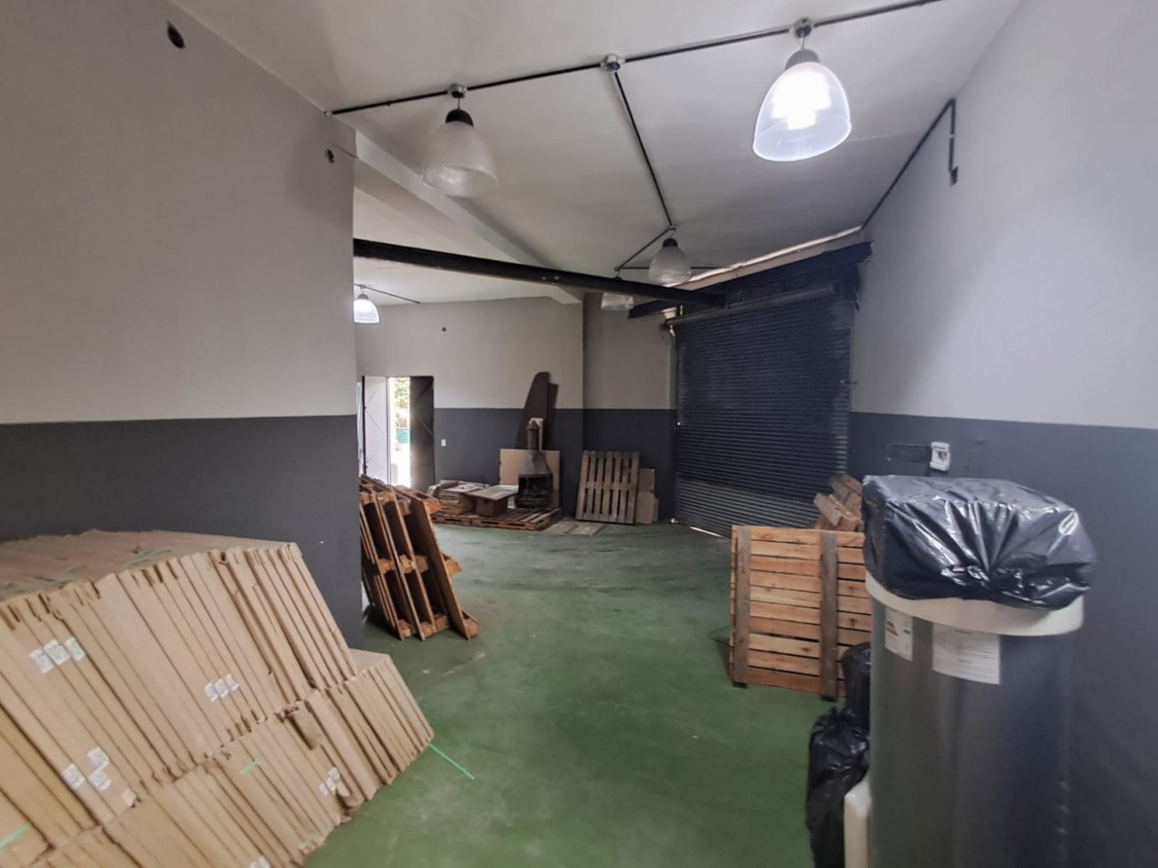 GALPON/LOCAL DE 68MTS2 CON VIVIENDA DE 3 AMB CON PATIO/GARAGE Y TERRAZA X T/SUPERFICIE CON CUARTO GUARDA UTILES 