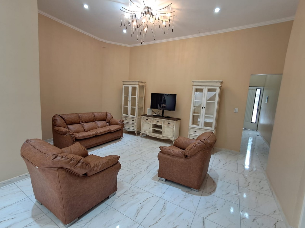 GALPON/LOCAL DE 68MTS2 CON VIVIENDA DE 3 AMB CON PATIO/GARAGE Y TERRAZA X T/SUPERFICIE CON CUARTO GUARDA UTILES 