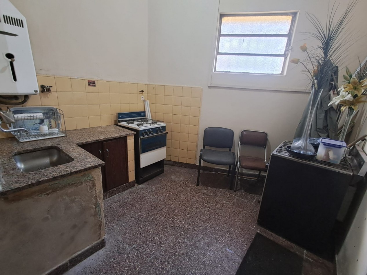 LOCAL CON DEPOSITO + VIVIENDA / OFICINAS