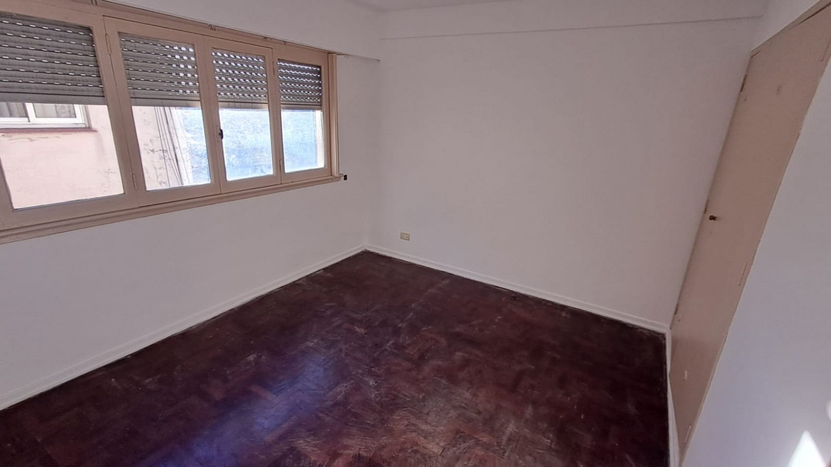 DEPTO 3 AMB CONTRAFRENTE CON BALCON.REF.845