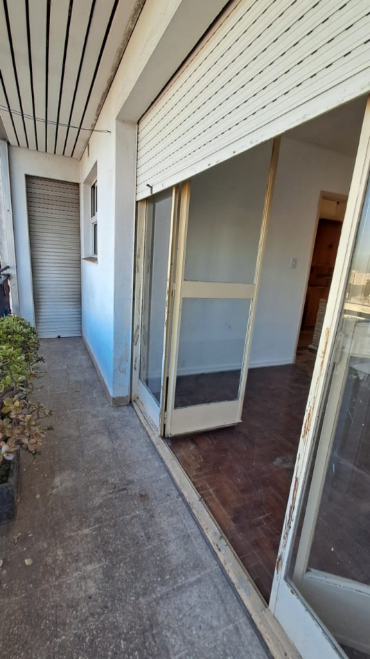 DEPTO 3 AMB CONTRAFRENTE CON BALCON.REF.845