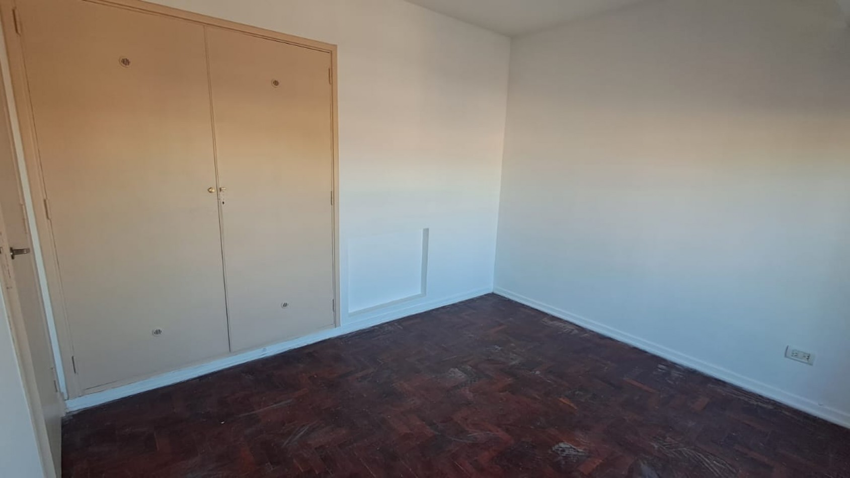 DEPTO 3 AMB CONTRAFRENTE CON BALCON.REF.845