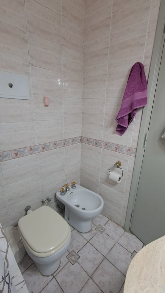 PH 4 AMB AL FRENTE CON ENTRADA INDIVIDUAL, PATIO Y PARRILLA.REF:861