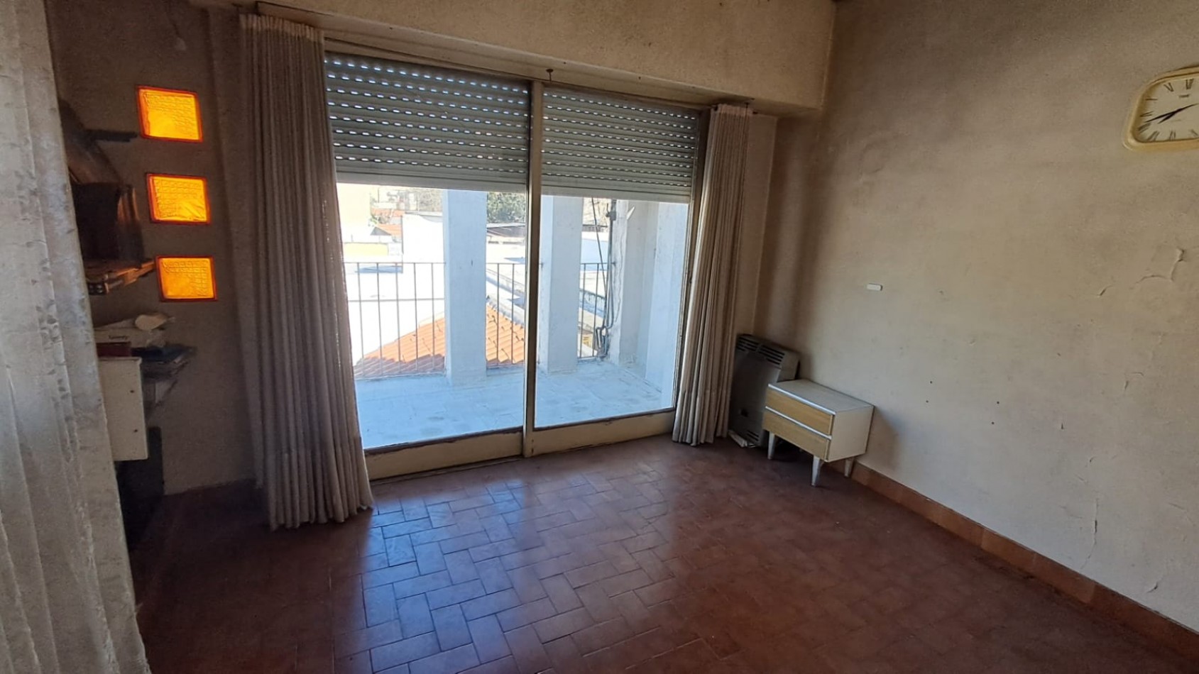 PH 4 AMB AL FRENTE CON ENTRADA INDIVIDUAL, PATIO Y PARRILLA.REF:861