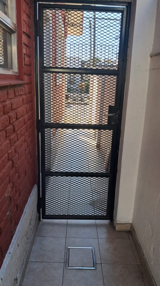 PH 4 AMB AL FRENTE CON ENTRADA INDIVIDUAL, PATIO Y PARRILLA.REF:861