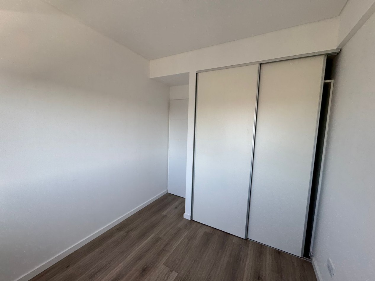 DEPARTAMENTOS A ESTRENAR 3 AMB AL FRENTE CON TERRAZA, BALCON Y COCHERA, MODELO 4. REF. 863/4