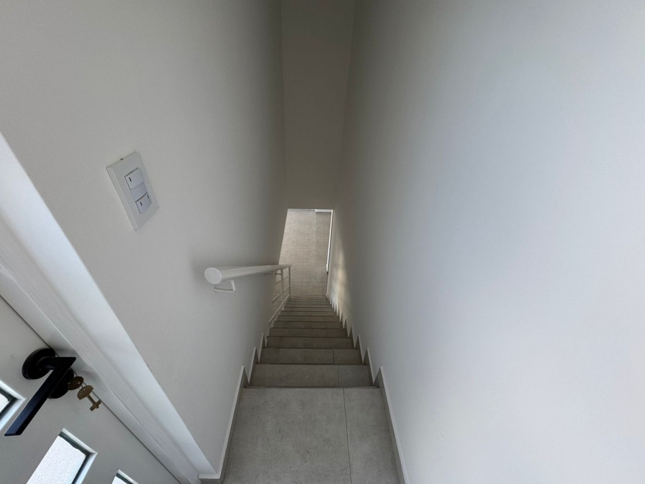 DEPARTAMENTOS A ESTRENAR 3 AMB AL CONTRAFRENTE CON TERRAZA, BALCON Y COCHERA, MODELO 5. REF. 863/5 