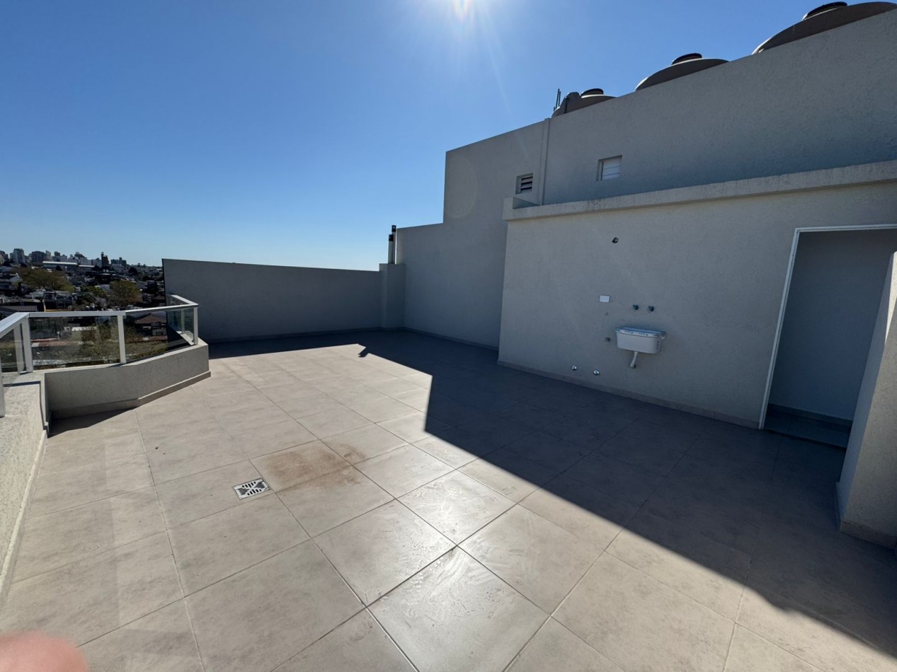 DEPARTAMENTOS A ESTRENAR 3 AMB AL CONTRAFRENTE CON TERRAZA, BALCON Y COCHERA, MODELO 5. REF. 863/5 