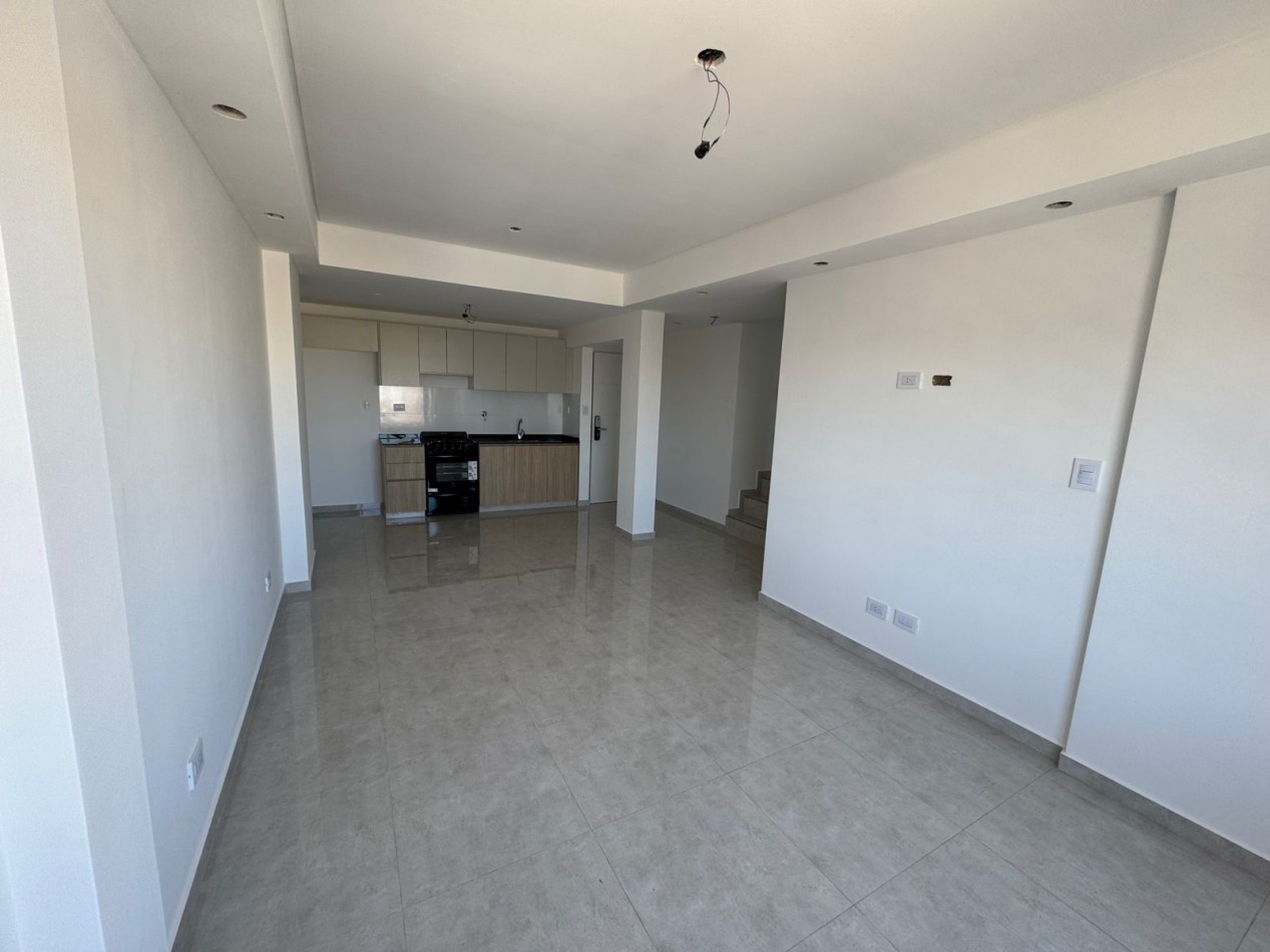 DEPARTAMENTOS A ESTRENAR 3 AMB AL CONTRAFRENTE CON TERRAZA, BALCON Y COCHERA, MODELO 5. REF. 863/5 