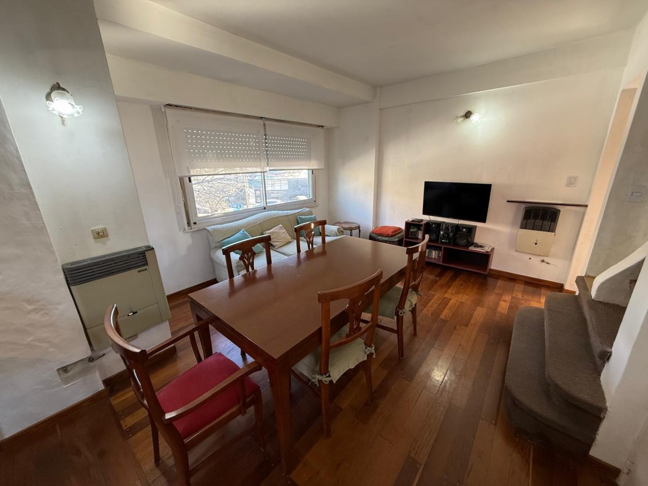  2 PHS ( 1 DE 5 AMB Y OTRO 2 AMB + GALPON + COCHERA REF. 869/1/3/4 