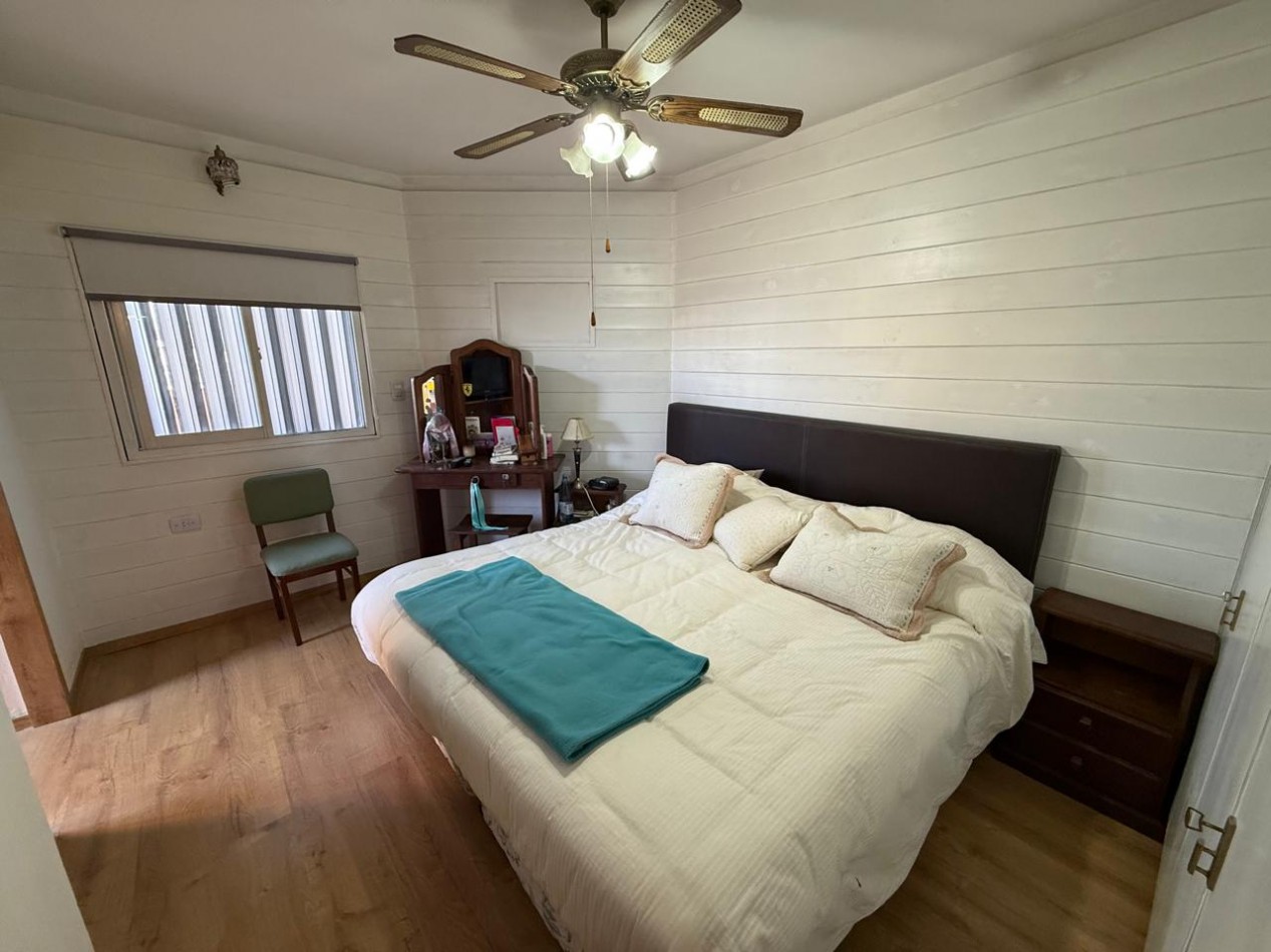  2 PHS ( 1 DE 5 AMB Y OTRO 2 AMB + GALPON + COCHERA REF. 869/1/3/4 