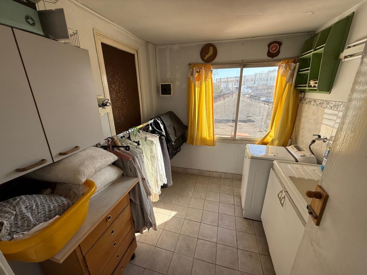  2 PHS ( 1 DE 5 AMB Y OTRO 2 AMB + GALPON + COCHERA REF. 869/1/3/4 