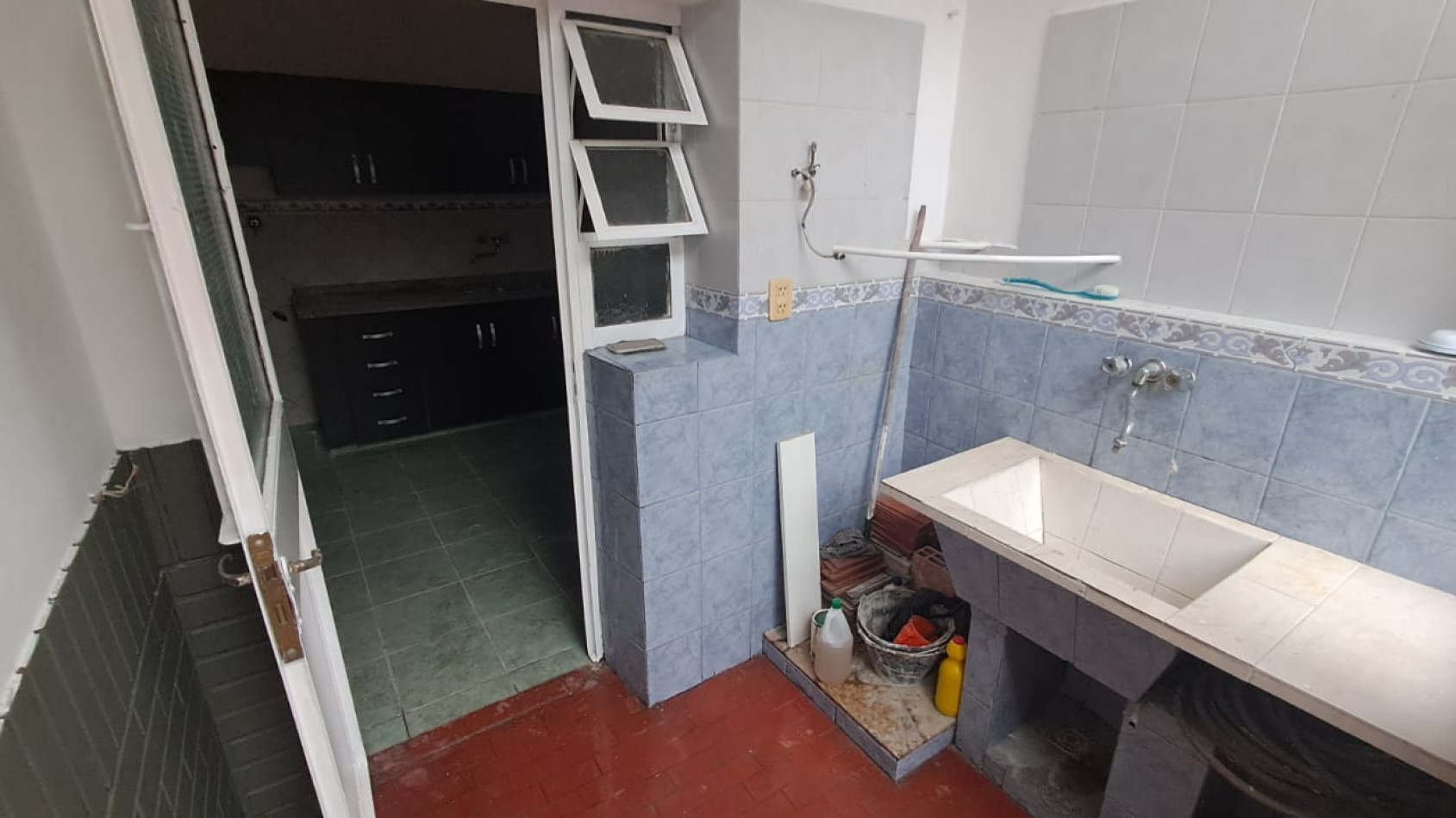  PH 3 AMB AL FRENTE C/ENTRADA INDEPENDIENTE, PATIO Y LAVADERO REF. 877