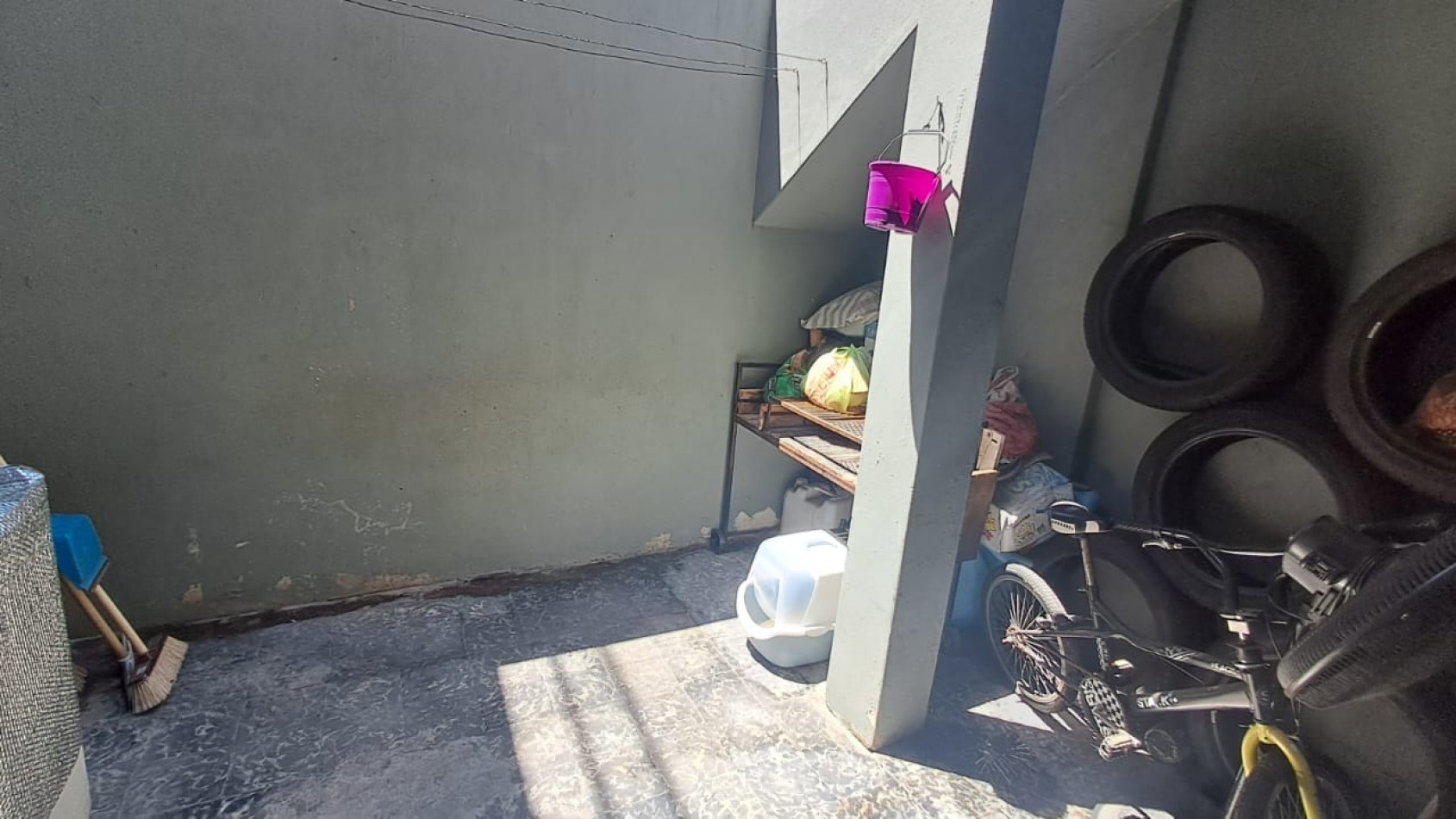 PH 3 AMB PLANTA BAJA AL FRENTE CON ENTRADA INDEPENDIENTE, PATIO Y ENTREPISO "SIN EXPENSAS" REF. 875