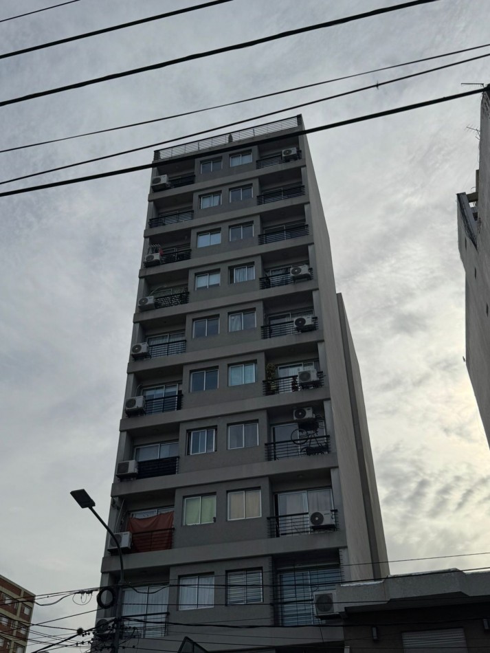 DEPARTAMENTO 2 AMB AL FRENTE. REF. 893