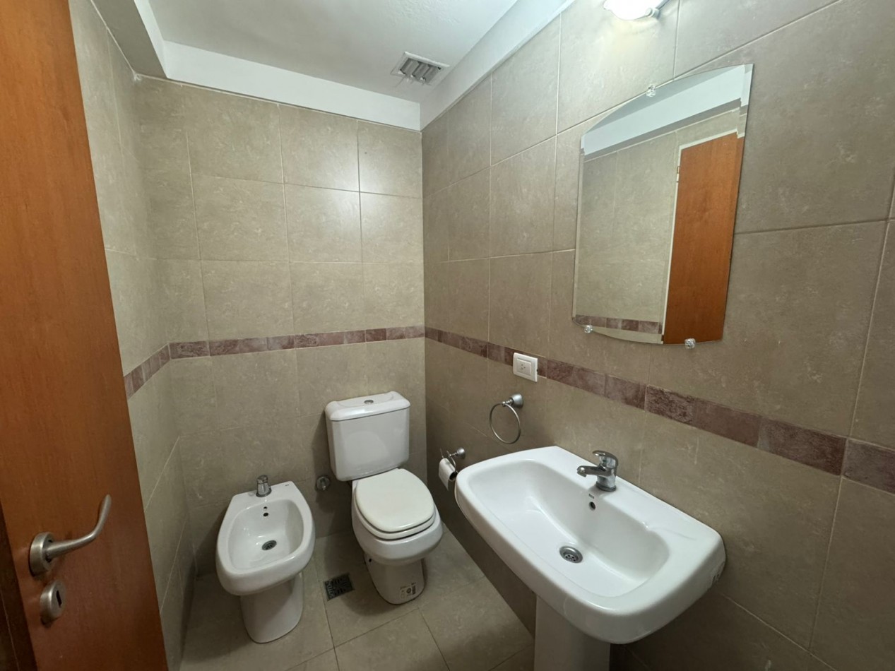 DEPARTAMENTO 2 AMB AL FRENTE. REF. 893