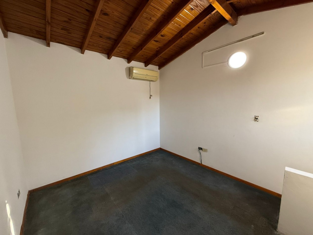 PH 2 AMB TIPO DUPLEX CON PATIO REF. 897