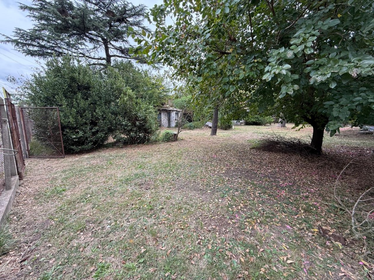 3 LOTES EN BLOCK - 1115M2 - QUINCHO C/ PARRILLA, TOILLETTE, GALERIA Y PILETA DE FIBRA REF. 899