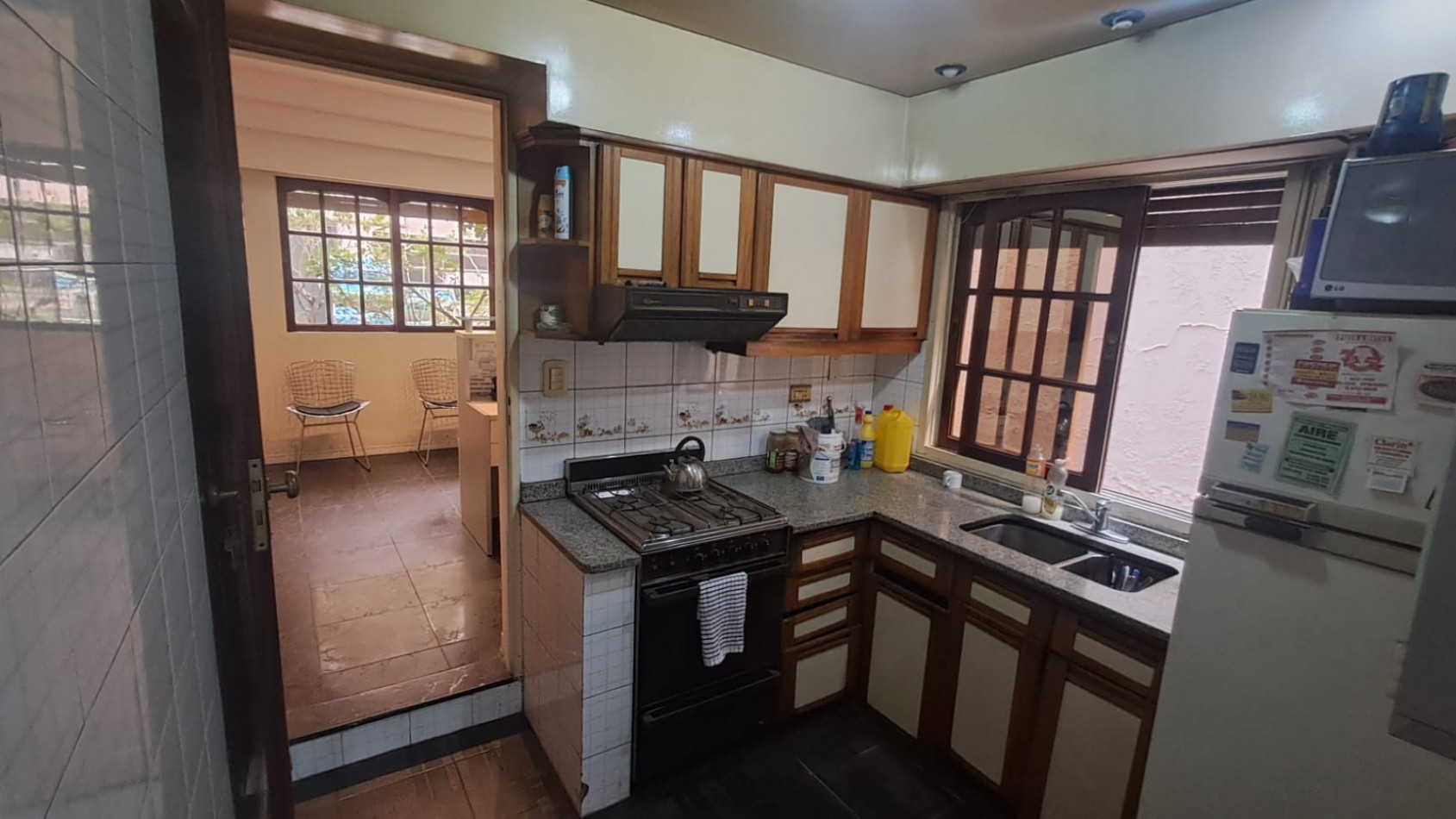 2 PHS COMPUESTO DE GALPON CON BAÑOS Y OFICINAS O VIVIENDA CON PATIO Y 1 DE ELLAS CON TERRAZA