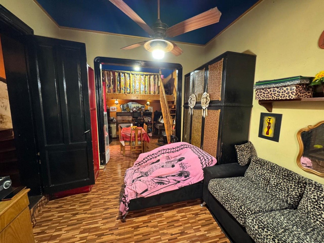 CASA 4 AMB CON PATIO CON PARRILLA EN MIL CASITAS.REF.905