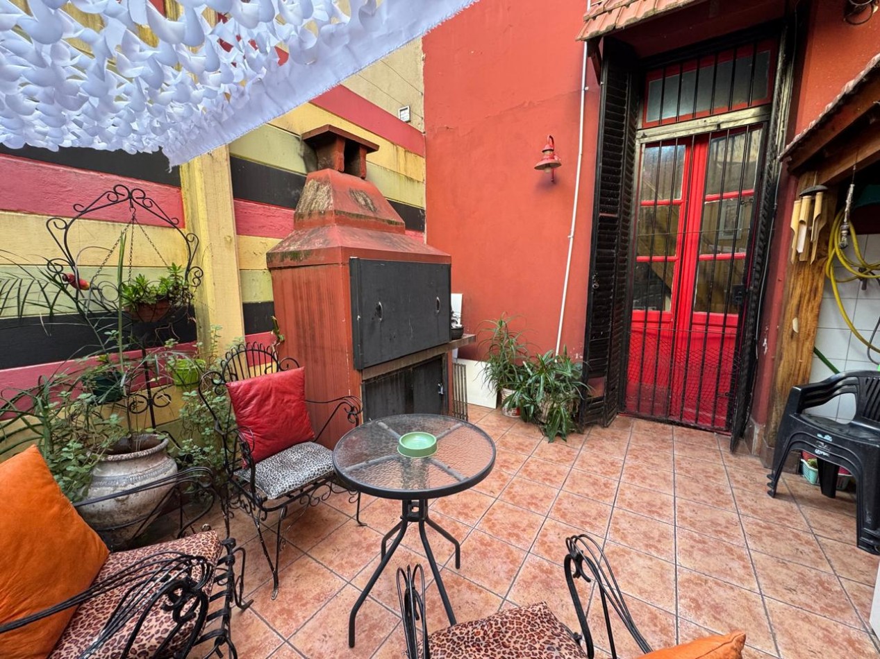CASA 4 AMB CON PATIO CON PARRILLA EN MIL CASITAS.REF.905