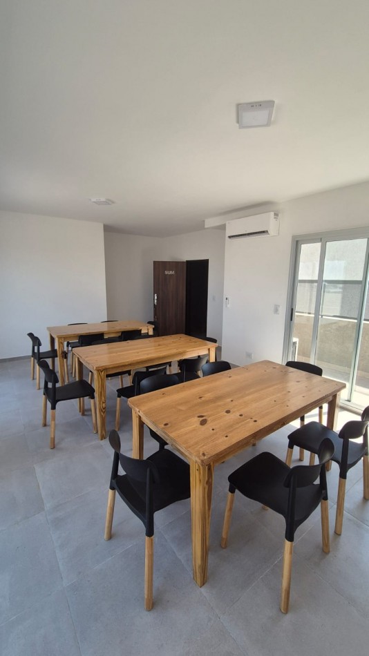 DEPTO 2 AMB CON BALCON CONTRAFRENTE (SIN EXPENSAS) REF. 898/2