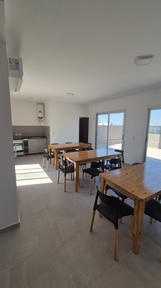 DEPTO 2 AMB CON BALCON CONTRAFRENTE (SIN EXPENSAS) REF. 898/1