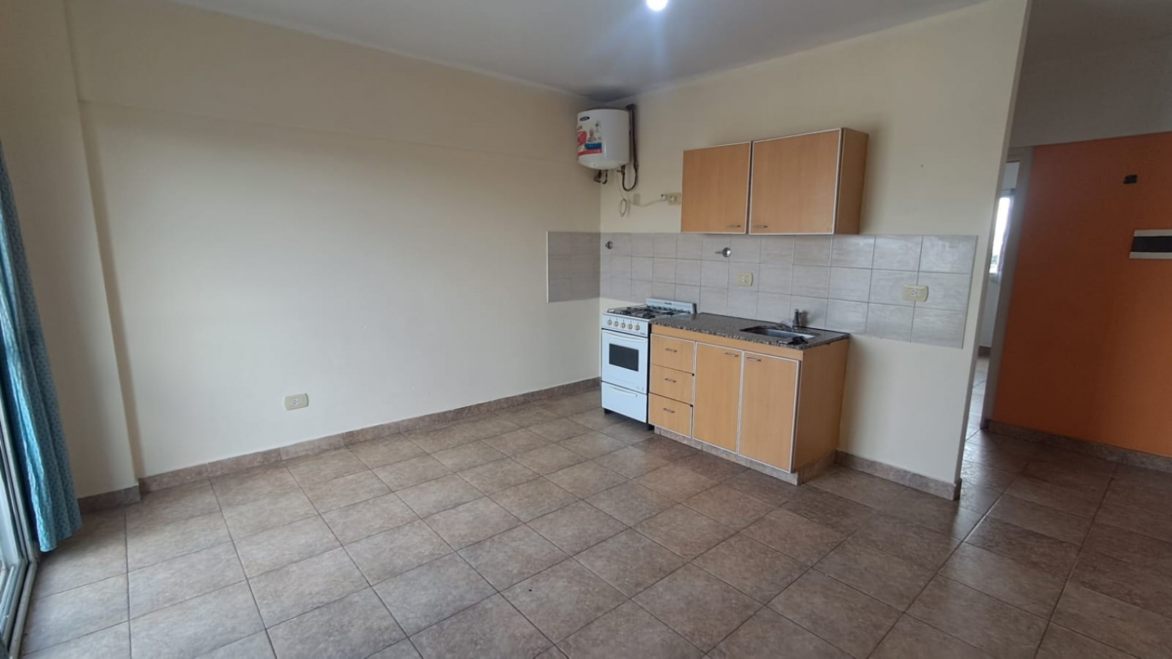 DEPARTAMENTO 2 AMB AL FRENTE.REF.918