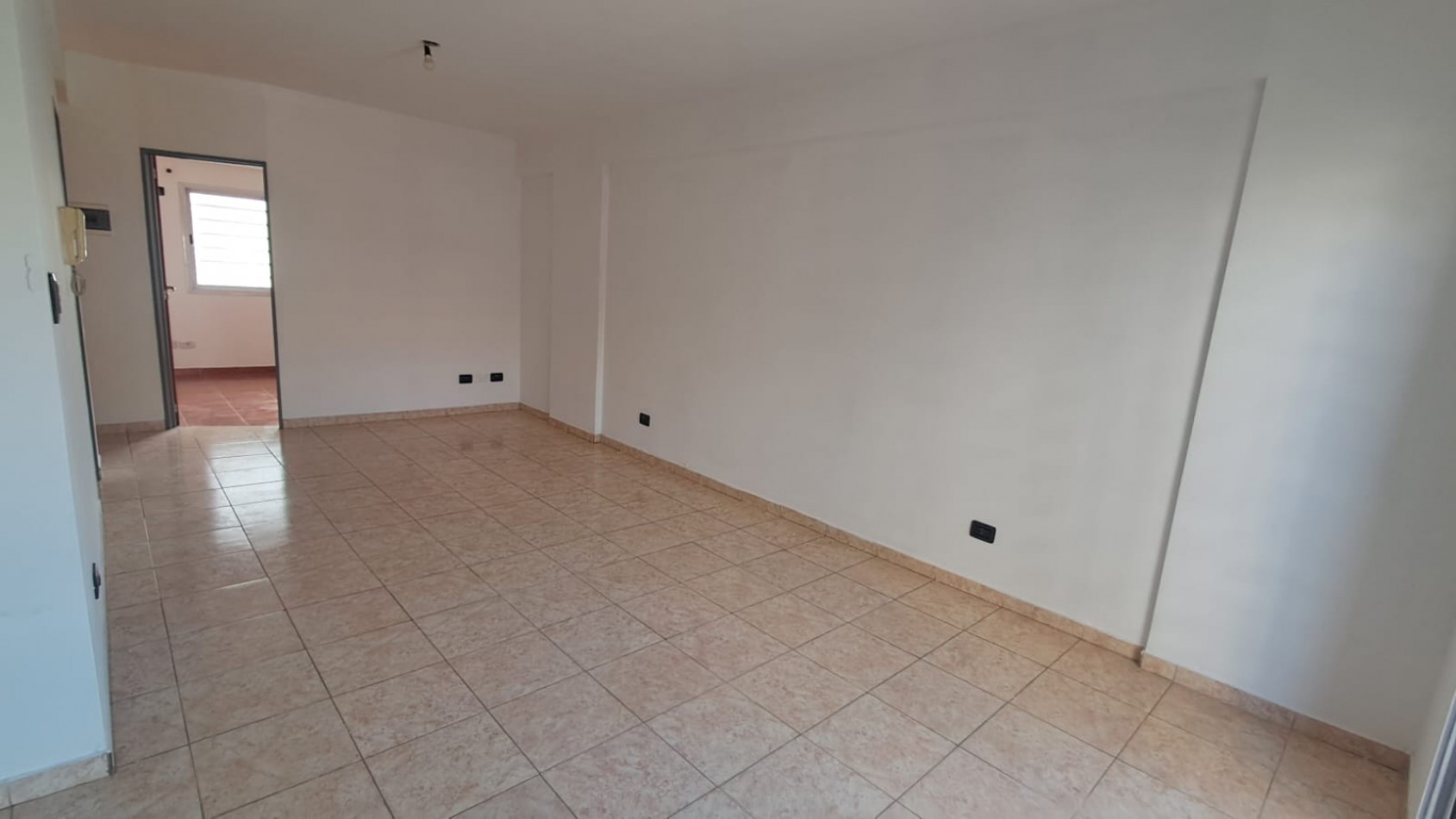 DEPARTAMENTO 2 AMB AL FRENTE.REF.922 