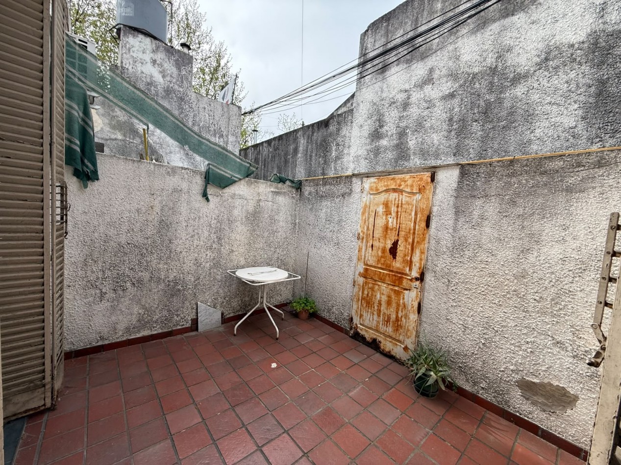 PH 3 AMB CON 2 PATIOS Y TERRAZA POR TODA LA SUPERFICIE (SIN EXPENSAS) REF. 935