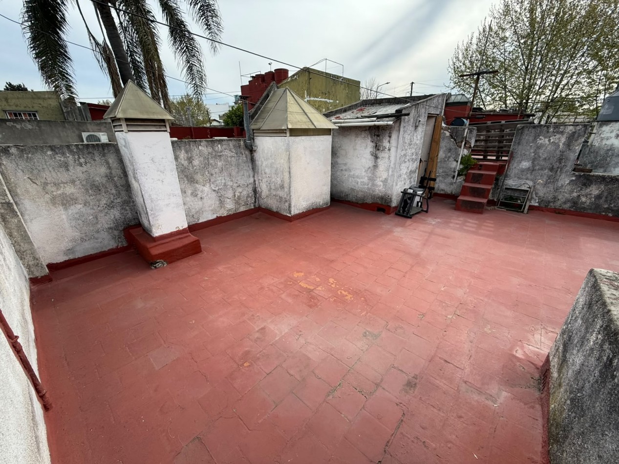PH 3 AMB CON 2 PATIOS Y TERRAZA POR TODA LA SUPERFICIE (SIN EXPENSAS) REF. 935