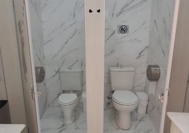 SALON DE FIESTA CON PATIO, PARRILLA Y QUINCHO.REF.868