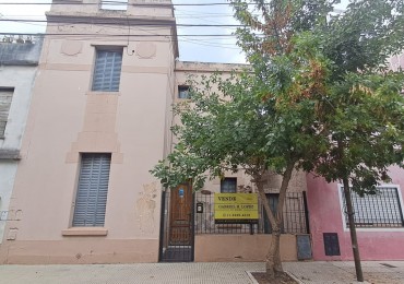 CASA 5 AMBIENTES CON PATIO A REFACCIONAR. REF. 892