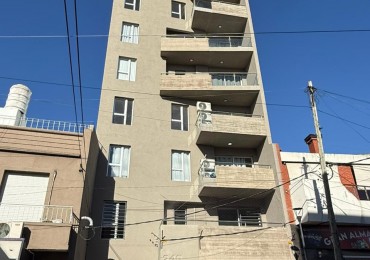 DEPTO 2 AMB CON BALCON CONTRAFRENTE (SIN EXPENSAS) REF. 898/3